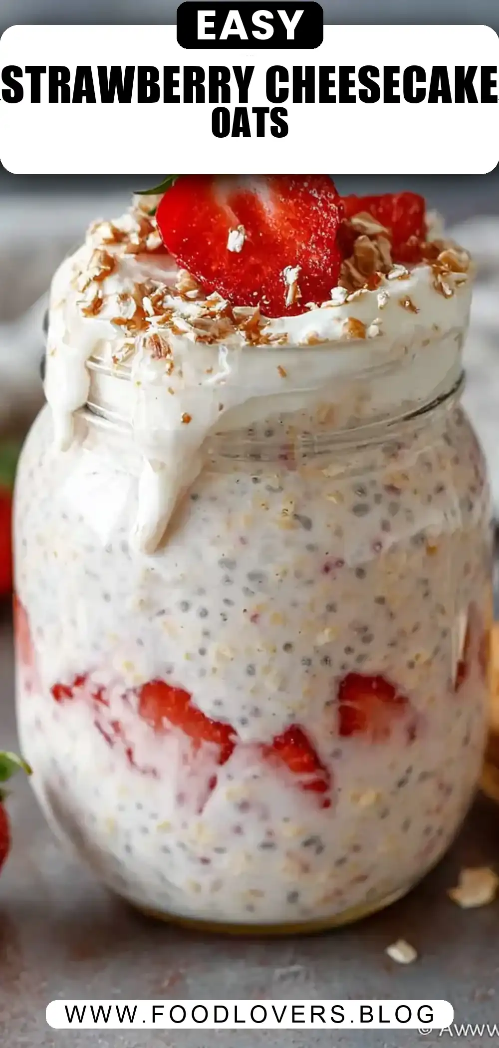 Strawberry Cheesecake Overnight Oats
